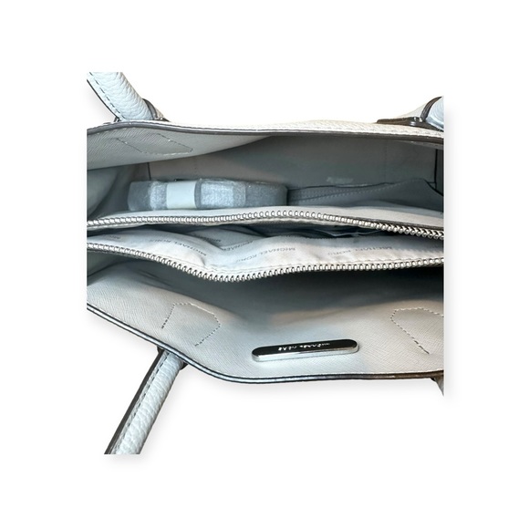 Michael Kors Large Gray Pebbled Leather Tote - Picture 5 of 17